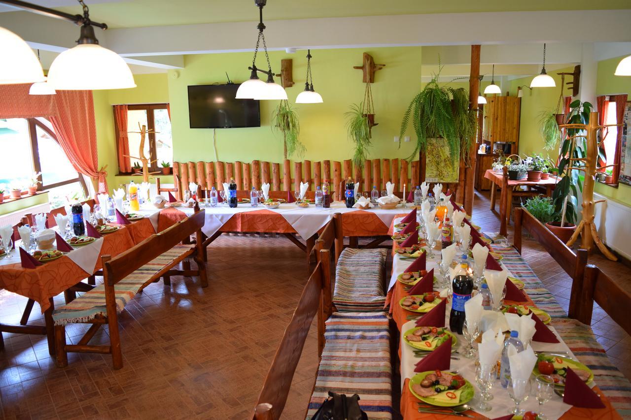 גורגני Erdelyi Gonduzo Pension Restaurant מראה חיצוני תמונה